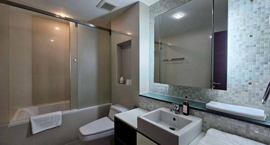 À louer 1 chambre condo à Watthana, Bangkok