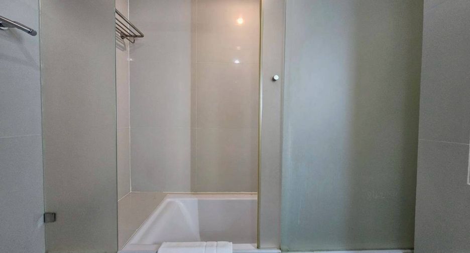 À louer 1 chambre condo à Watthana, Bangkok