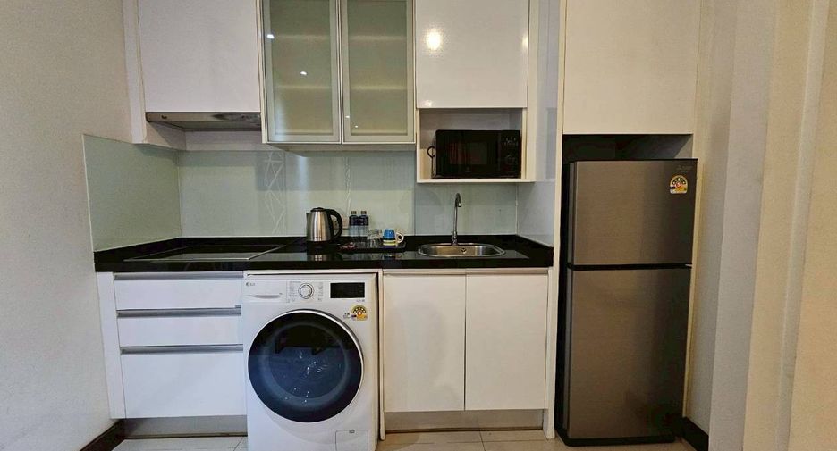 À louer 1 chambre condo à Watthana, Bangkok