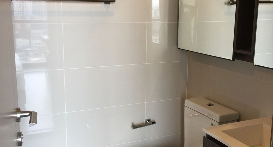 For rent and for sale 2 bedrooms condo in Khlong Toei, Bangkok