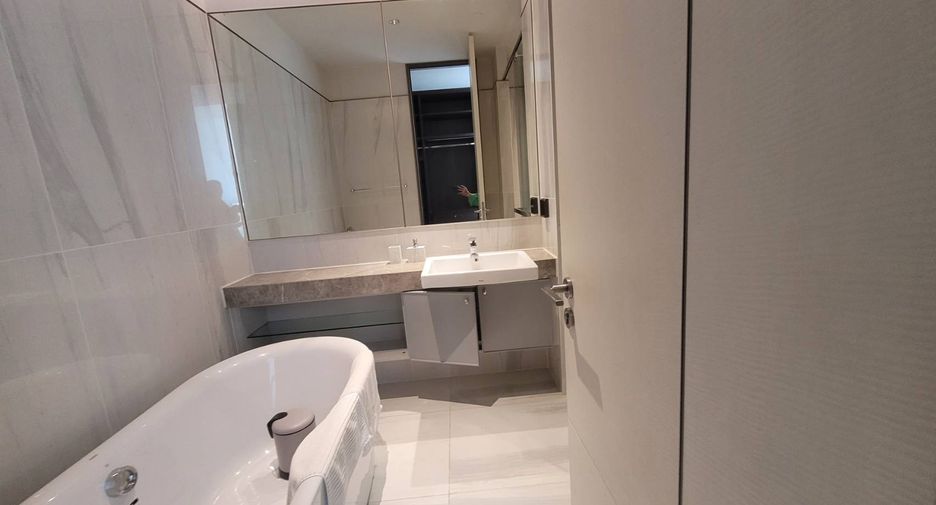Condo en alquiler de 1 habitaciones en Khlong Toei, Bangkok