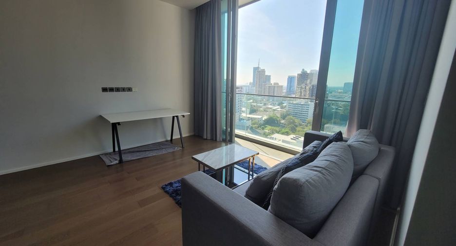 Condo en alquiler de 1 habitaciones en Khlong Toei, Bangkok