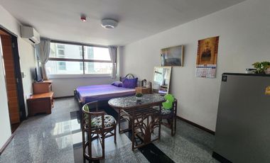 À louer 1 chambre condo à Khlong Toei, Bangkok