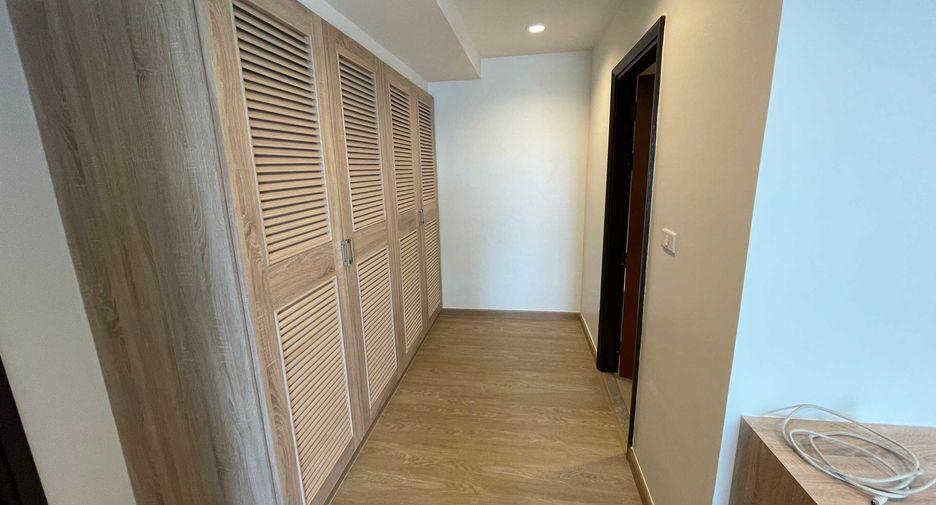 For rent 3 ベッドルーム condo in Watthana, Bangkok