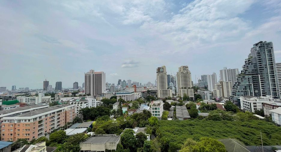 For rent 3 ベッドルーム condo in Watthana, Bangkok