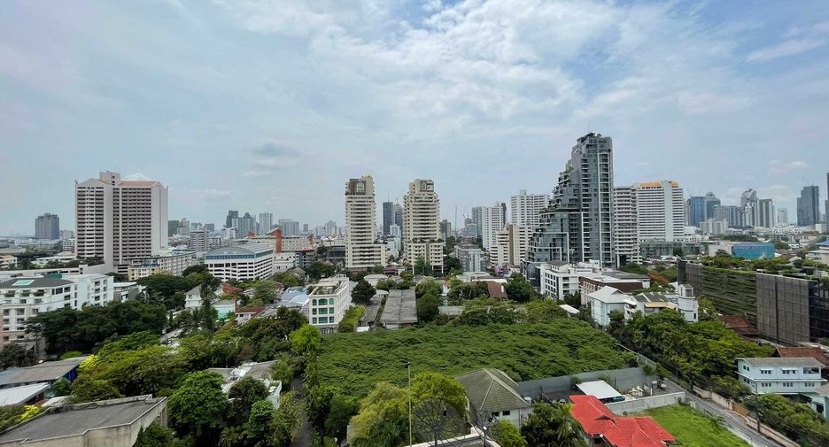 For rent 3 ベッドルーム condo in Watthana, Bangkok