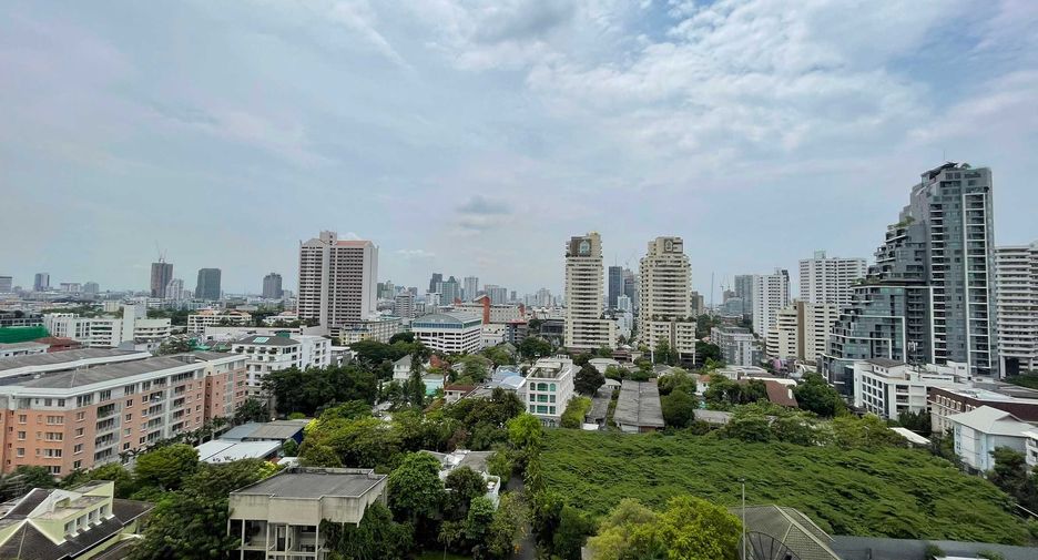 For rent 3 ベッドルーム condo in Watthana, Bangkok