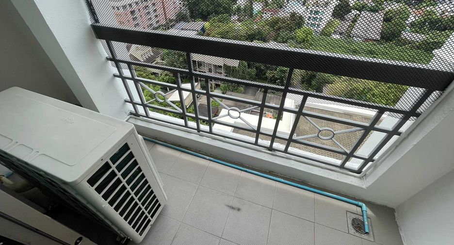 For rent 3 ベッドルーム condo in Watthana, Bangkok