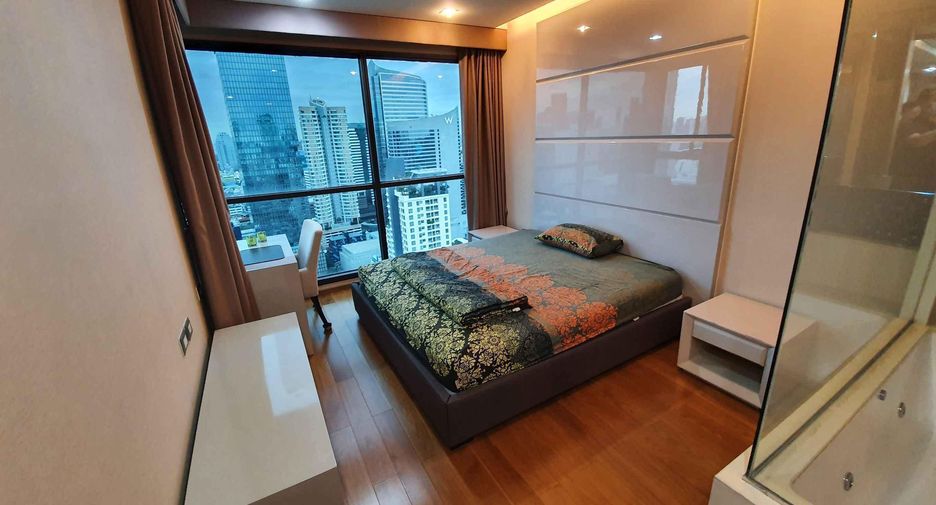 For rent 2 ベッドルーム condo in Sathon, Bangkok