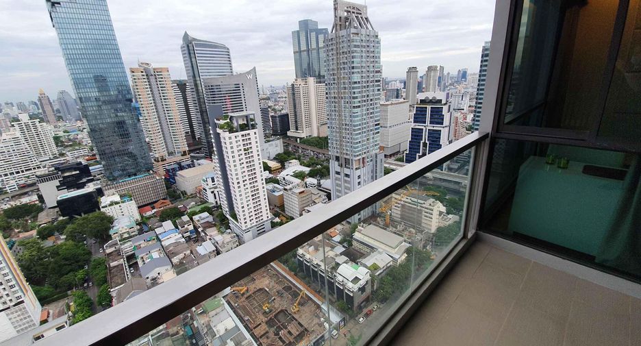 For rent 2 ベッドルーム condo in Sathon, Bangkok