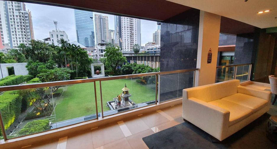 For rent 2 ベッドルーム condo in Sathon, Bangkok