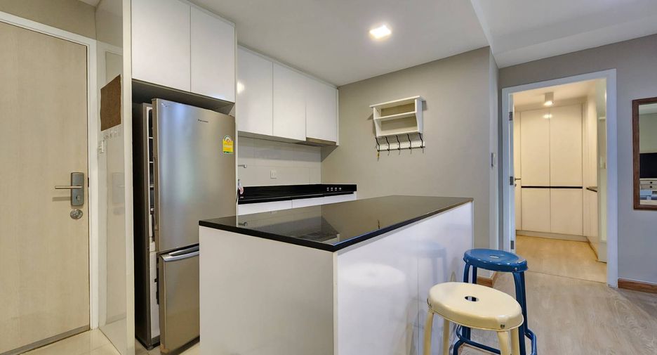 Wohnung zur Miete und zum Kauf mit 2 Zimmer in Watthana, Bangkok