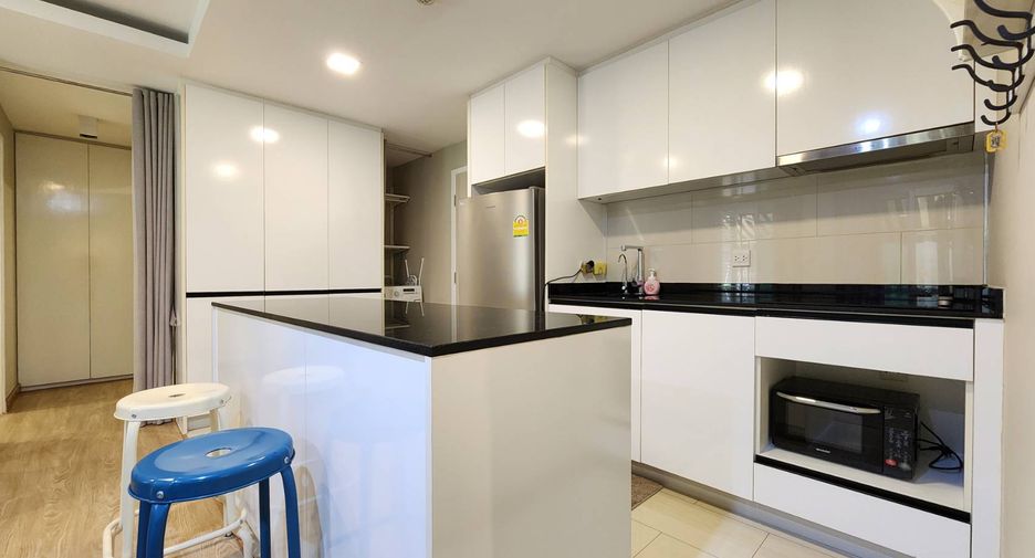 Wohnung zur Miete und zum Kauf mit 2 Zimmer in Watthana, Bangkok