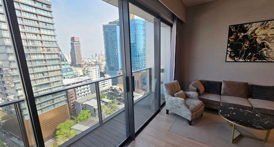 For rent and for sale 2 bedrooms condo in Watthana, Bangkok