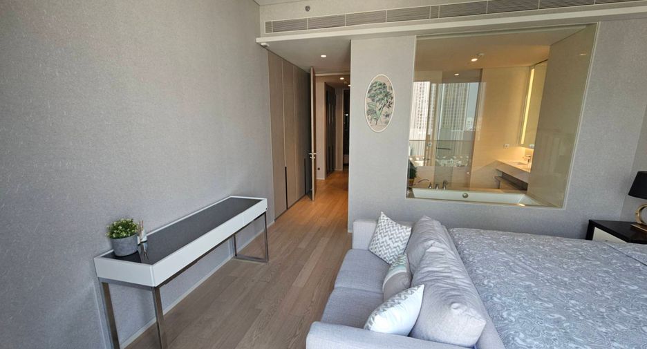 For rent and for sale 2 bedrooms condo in Watthana, Bangkok