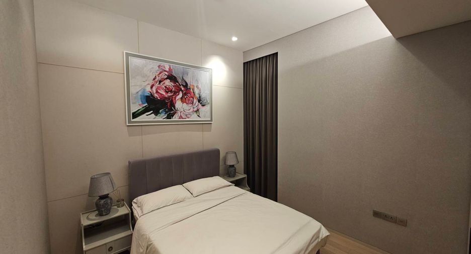 For rent and for sale 2 bedrooms condo in Watthana, Bangkok