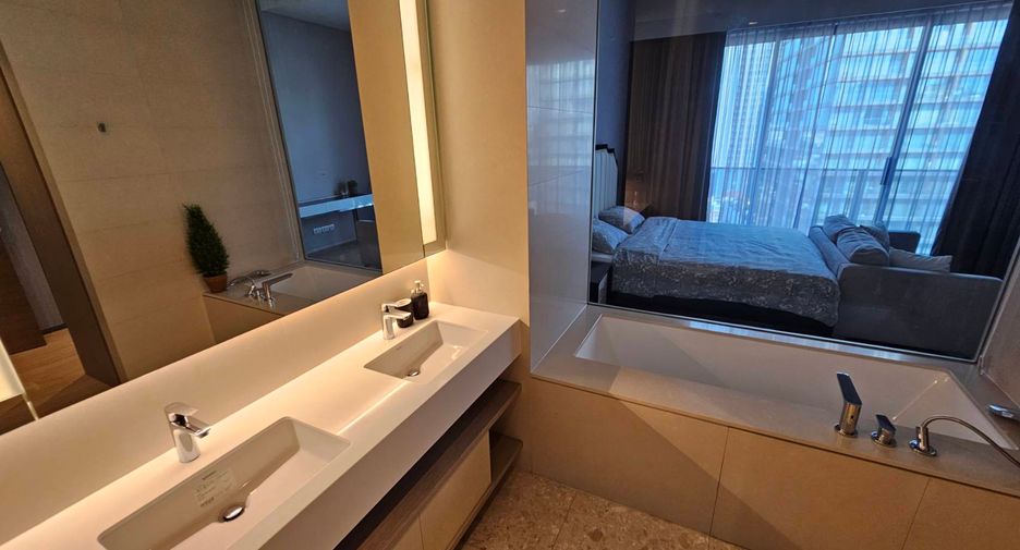 For rent and for sale 2 bedrooms condo in Watthana, Bangkok