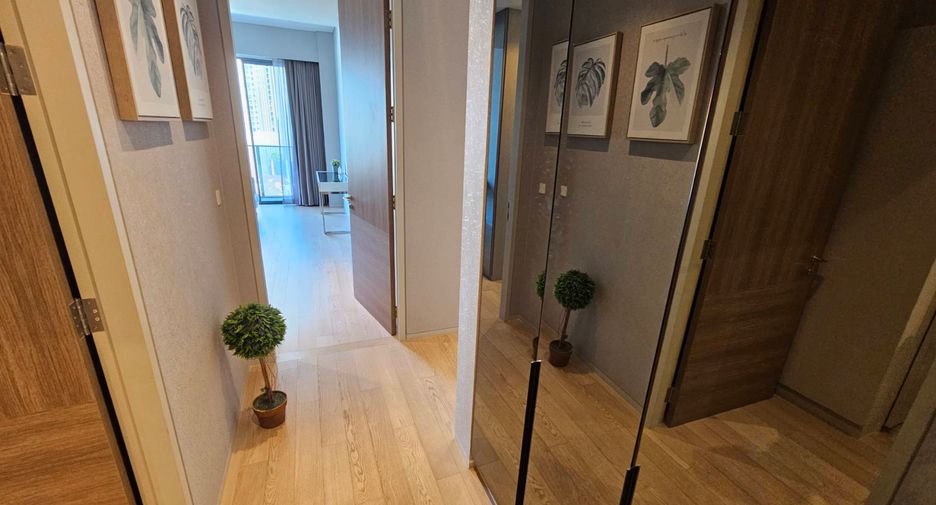 For rent and for sale 2 bedrooms condo in Watthana, Bangkok