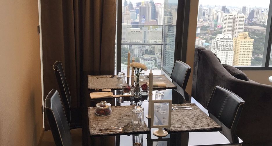 For rent and for sale 2 bedrooms condo in Watthana, Bangkok