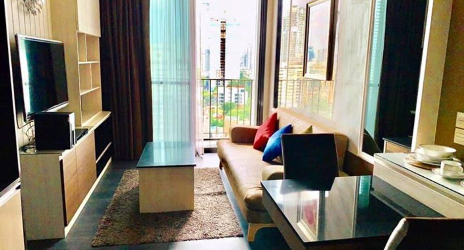 For rent and for sale 1 bed condo in Khlong Toei, Bangkok
