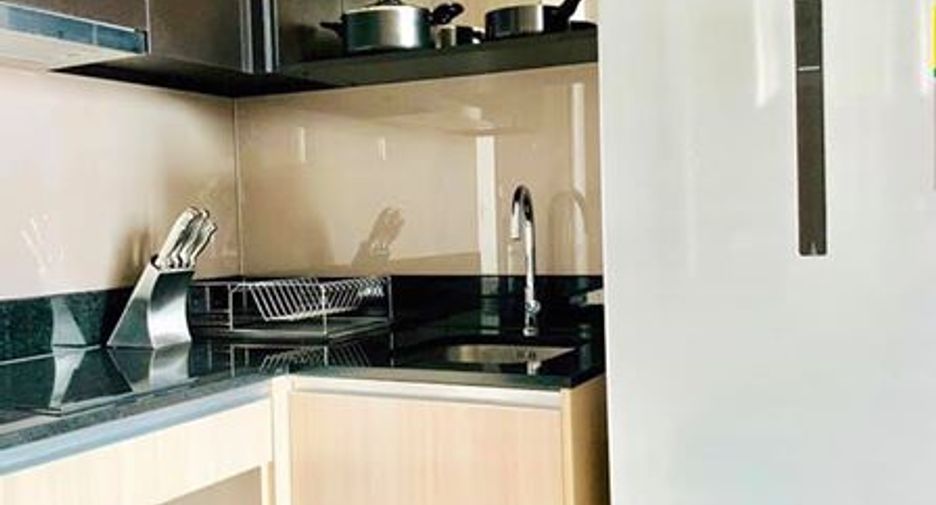 For rent and for sale 1 bed condo in Khlong Toei, Bangkok