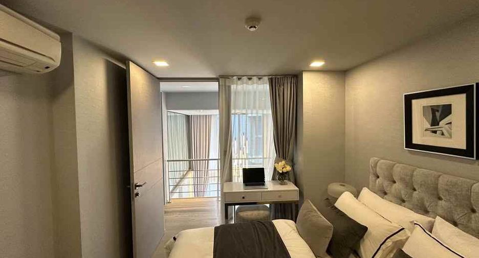 For rent 3 bedrooms condo in Watthana, Bangkok