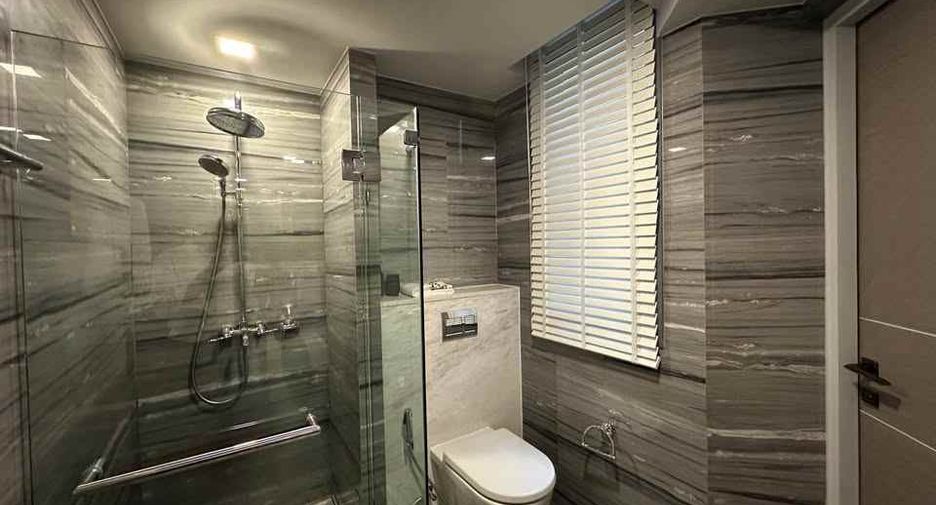 For rent 3 bedrooms condo in Watthana, Bangkok