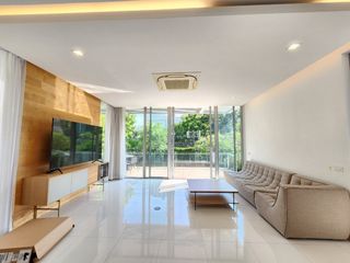 For rent 3 bedrooms house in Huai Khwang, Bangkok