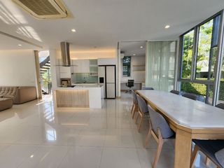 For rent 3 bedrooms house in Huai Khwang, Bangkok