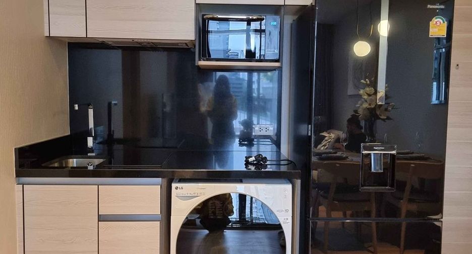 For rent and for sale 2 bedrooms condo in Khlong Toei, Bangkok