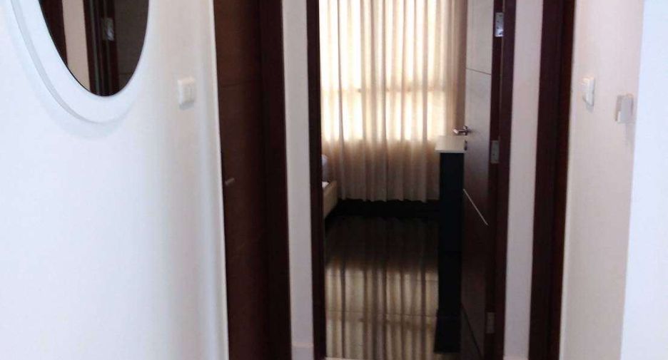 For rent そして for sale 2 ベッドルーム condo in Watthana, Bangkok