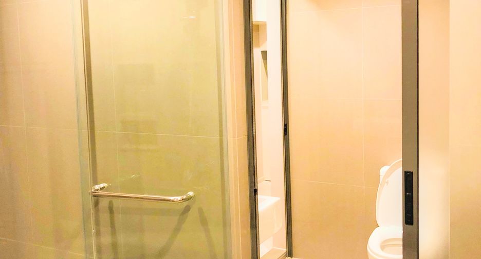 Condo en alquiler de 1 habitaciones en Khlong Toei, Bangkok