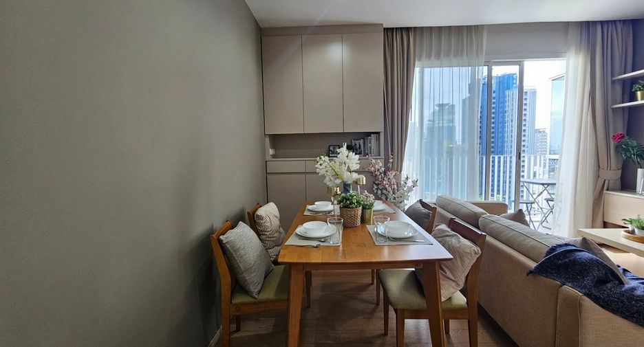 Condo en alquiler de 2 habitaciones en Watthana, Bangkok