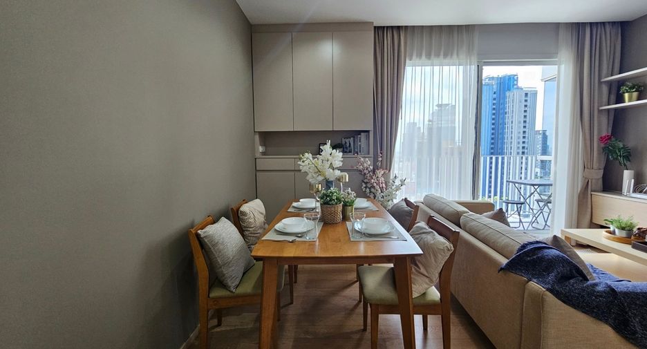 Condo en alquiler de 2 habitaciones en Watthana, Bangkok