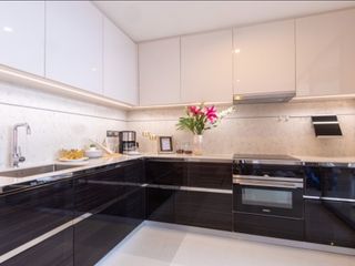 For rent 2 bedrooms condo in Sathon, Bangkok