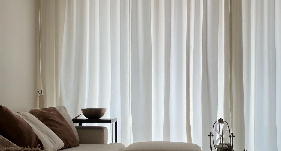 For rent 2 bedrooms condo in Khlong San, Bangkok