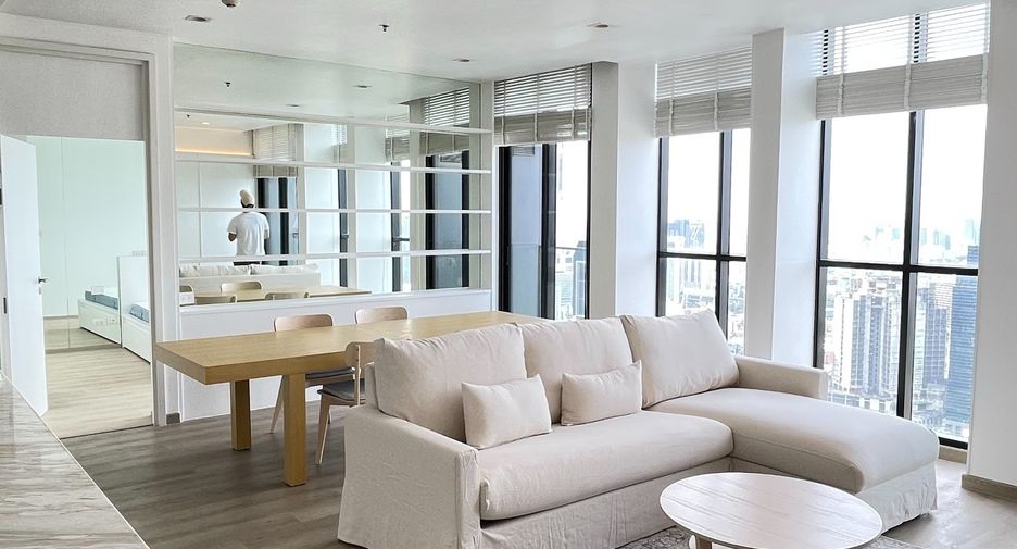 Condo en alquiler de 3 habitaciones en Pathum Wan, Bangkok