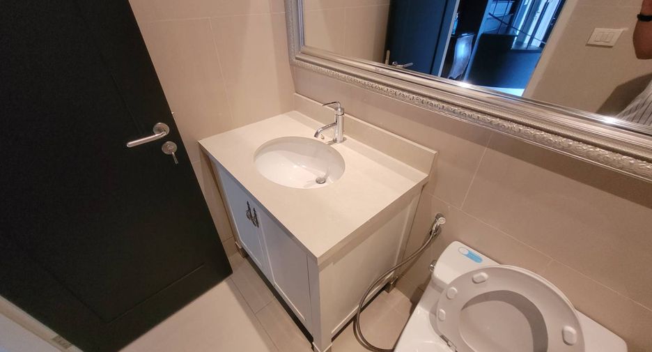 Wohnung zur Miete und zum Kauf mit 2 Zimmer in Khlong Toei, Bangkok