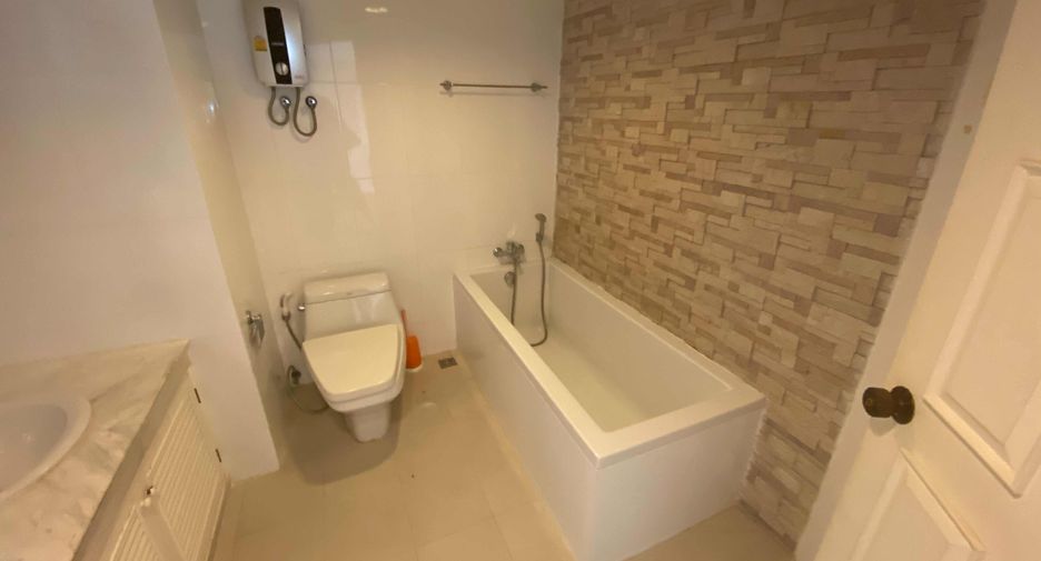 Condo en alquiler de 2 habitaciones en Watthana, Bangkok