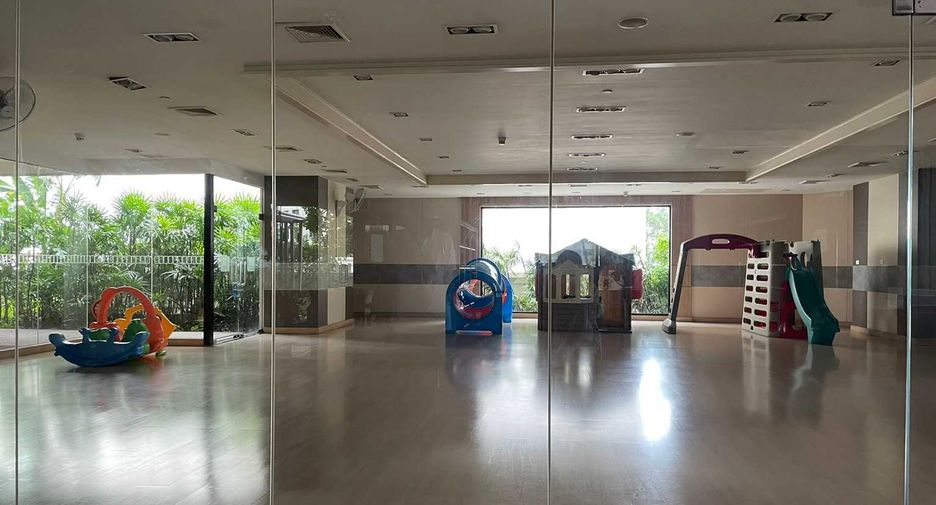 Wohnung zur Miete mit 2 Zimmer in Sathon, Bangkok