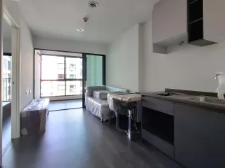 For sale 1 bed condo in Wang Thonglang, Bangkok