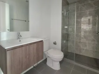 For sale 1 bed condo in Wang Thonglang, Bangkok