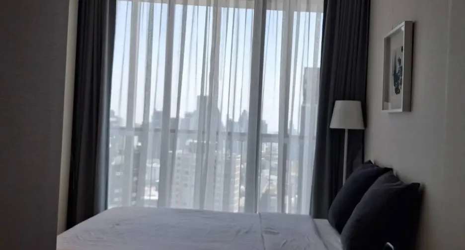 For rent 2 bedrooms condo in Khlong Toei, Bangkok
