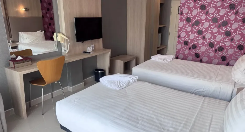 出售 79 卧室 酒店 在 Mueang Buri Ram, Buri Ram
