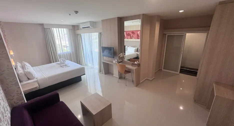 出售 79 卧室 酒店 在 Mueang Buri Ram, Buri Ram