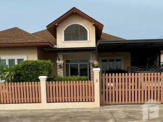 For sale 4 bedrooms house in Ban Bueng, Chonburi
