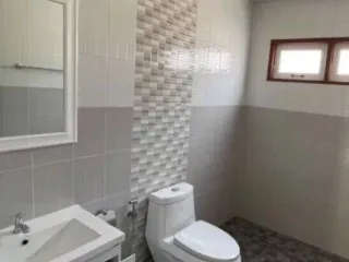 For sale 4 bedrooms house in Ban Bueng, Chonburi