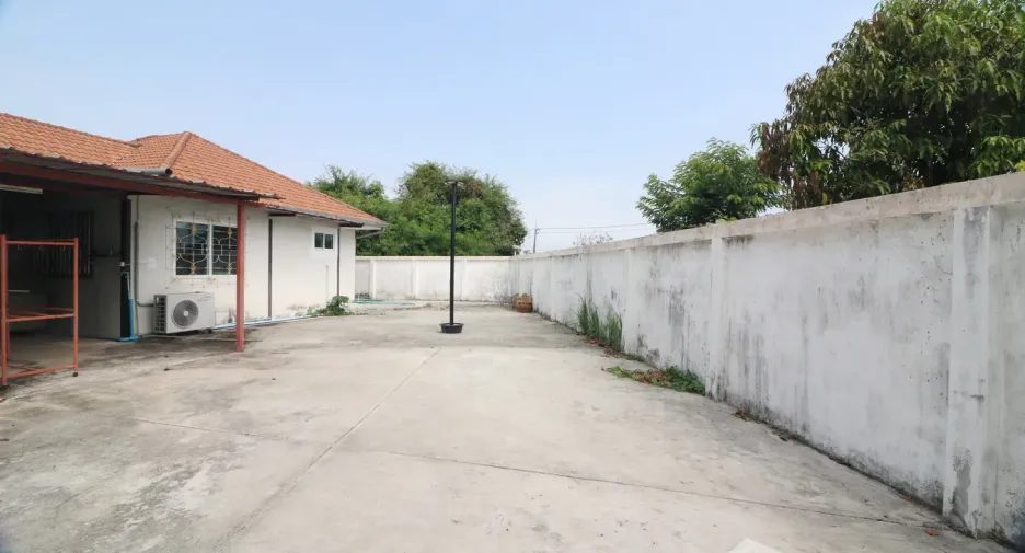 For sale 3 bedrooms house in Mueang Udon Thani, Udon Thani