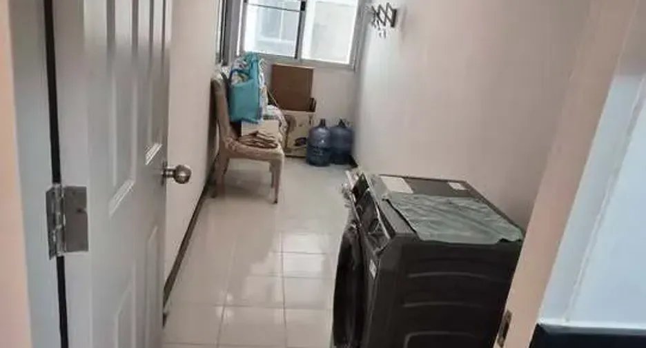 Wohnung zur Miete mit 2 Zimmer in Yan Nawa, Bangkok