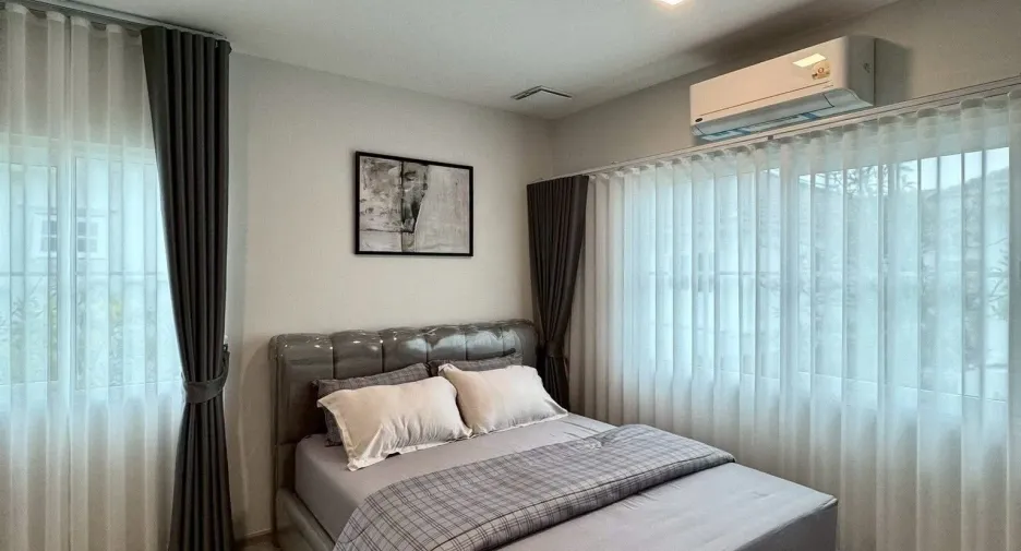 For rent 4 bedrooms house in Bang Phli, Samut Prakan